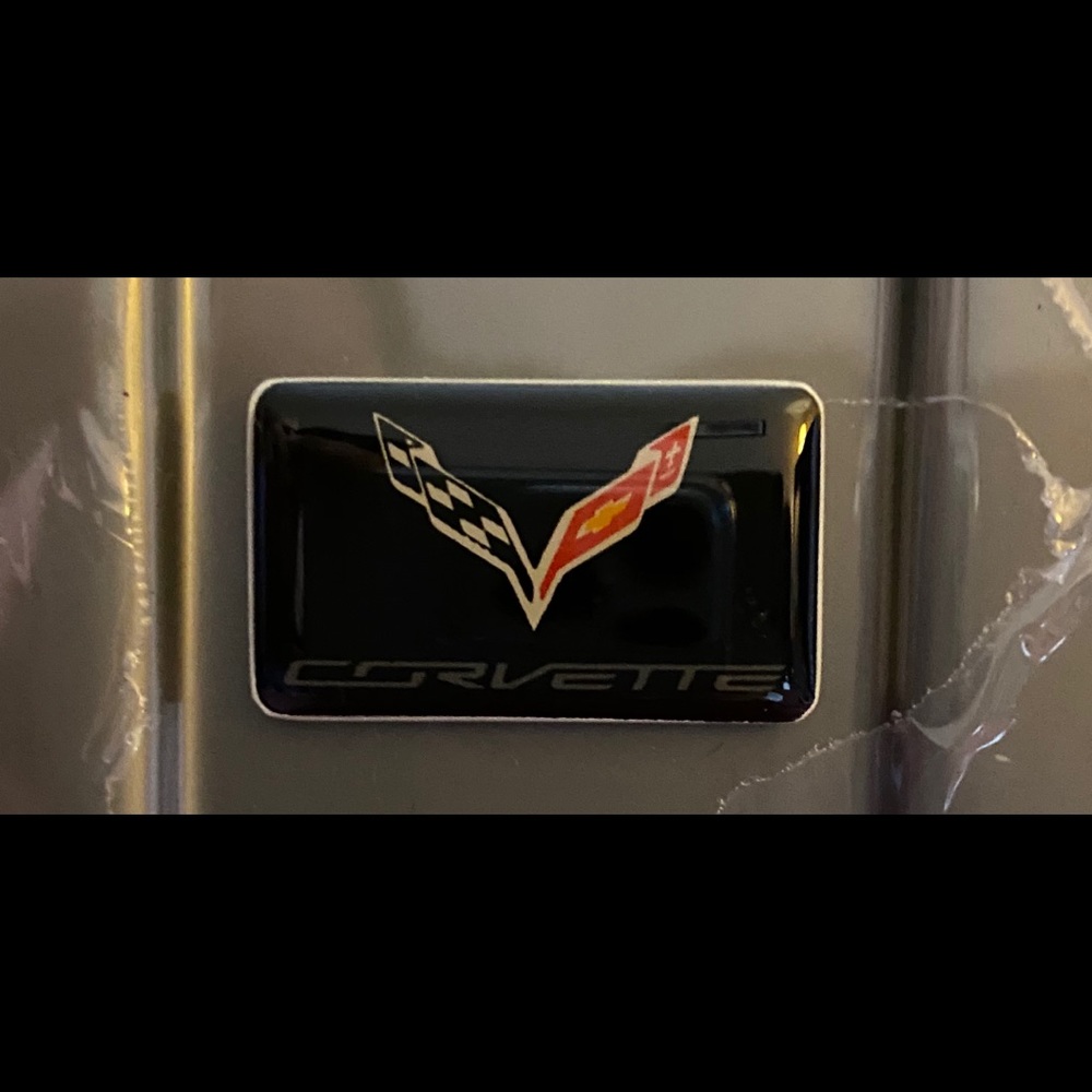 Corvette Suitcase - Picture 8 of 8